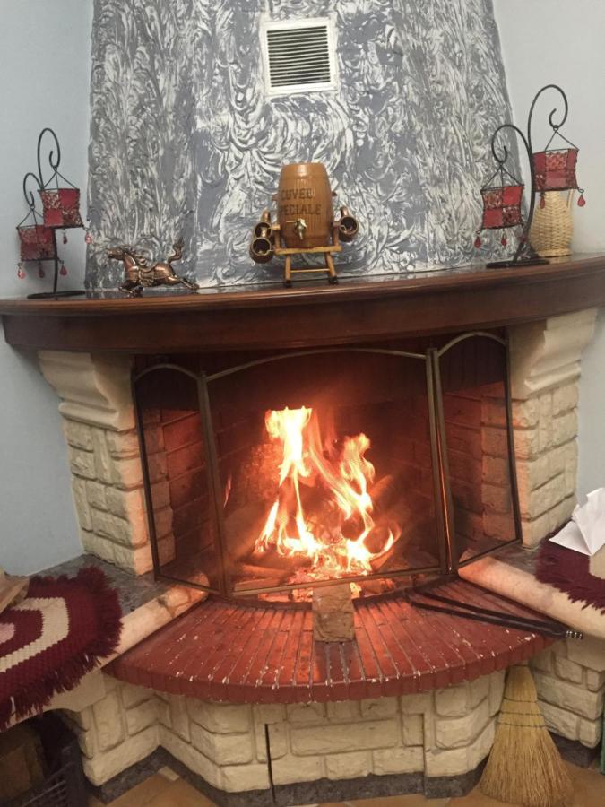 Vila Ridvani Korce Luaran gambar