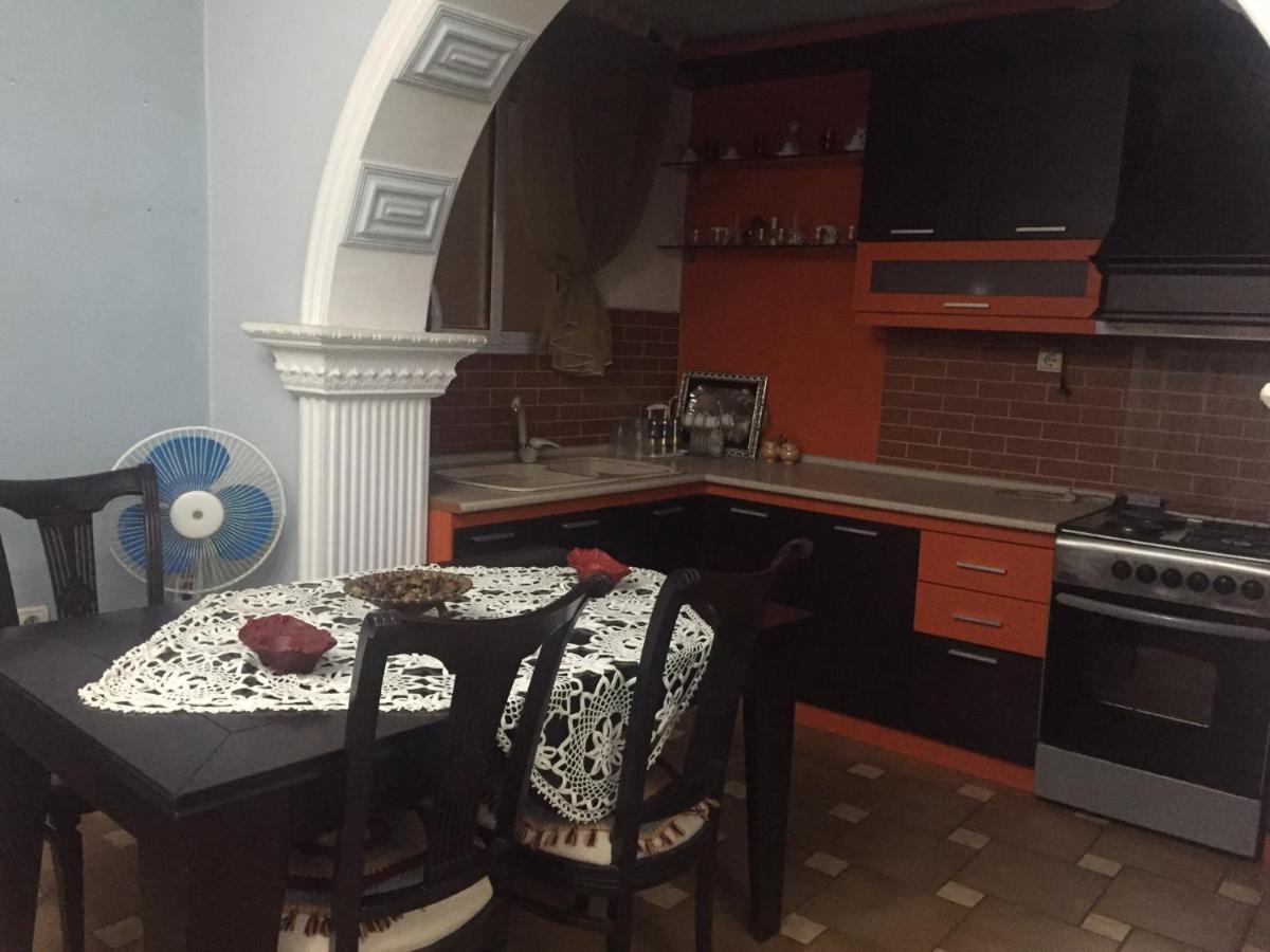 Vila Ridvani Korce Luaran gambar